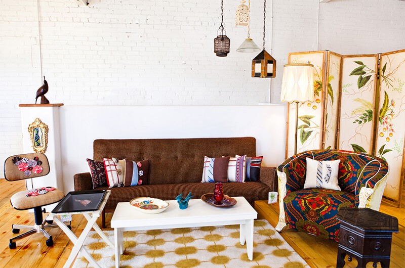 white_vintage_brick_wall