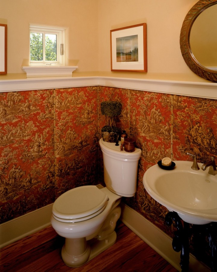 Very_Small_Half_Bathroom_Ideas