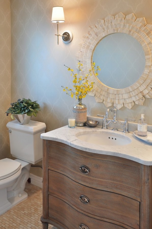 half_bathroom_ideas_with_pedestal_sink