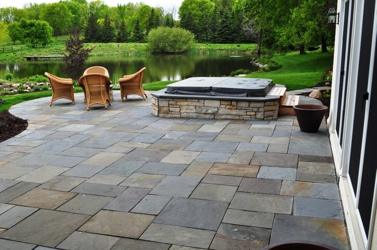 patio_stone_walkway_ideas
