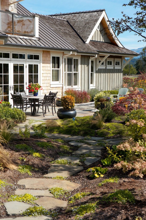 simple_stone_patio_ideas