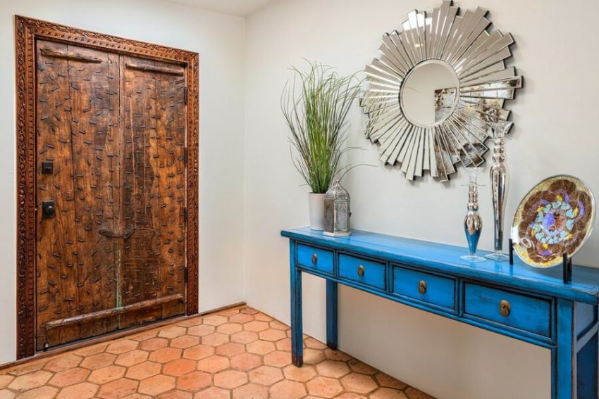 farmhouse_entry_table_ideas