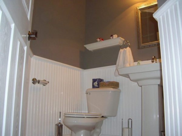 Wainscoting Bathroom