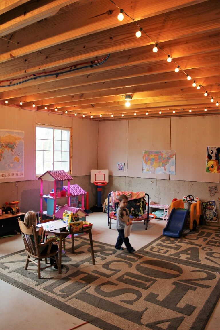 unfinished_basement_playroom_ideas