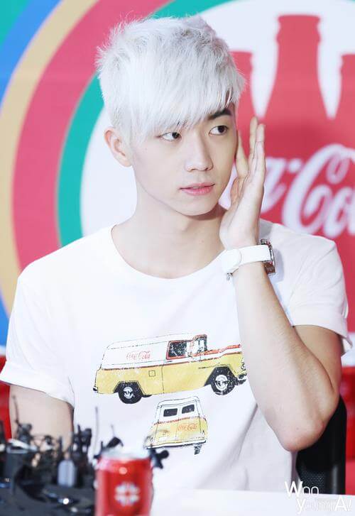 6. Platinum Blonde Asian Hairstyle Men Platinum Blonde Asian Hairstyle Men - Harptimes.com