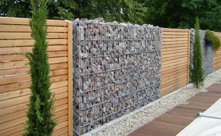Creative_Privacy_Fence_Ideas