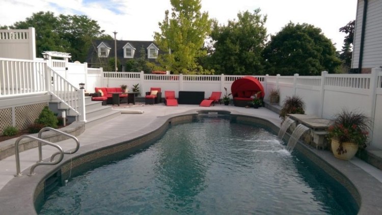 synthetic_privacy_fence_ideas