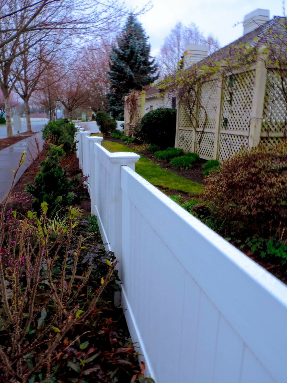 vinyl fence panel