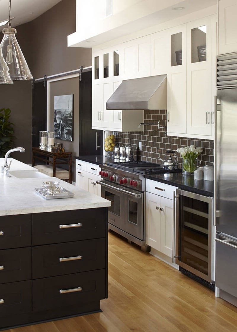 antique_white_kitchen_cabinet_colors