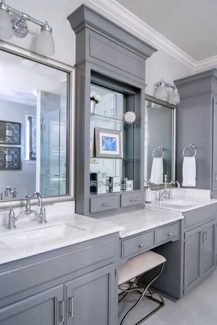 Master Bathroom Ideas with Makeup Vanity - Harptimes.com