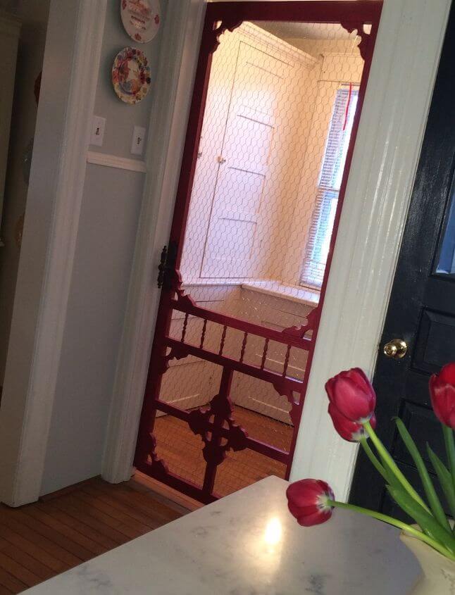 creative_pantry_door_ideas