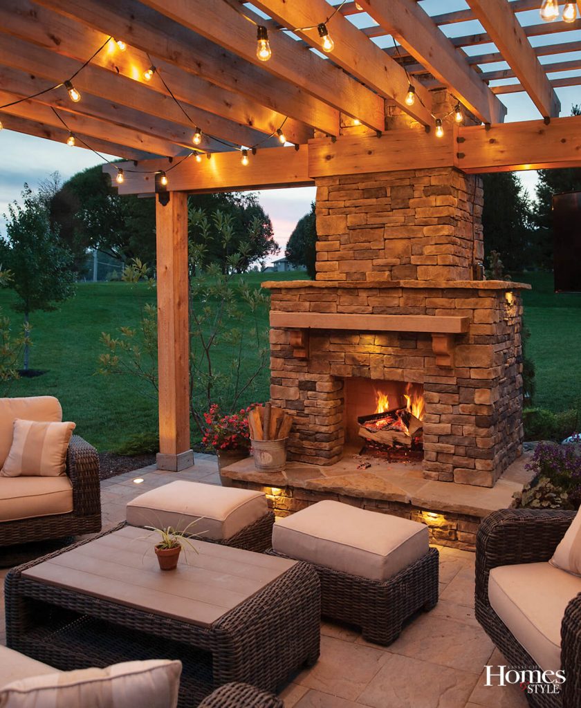 rustic_outdoor_fireplace_ideas