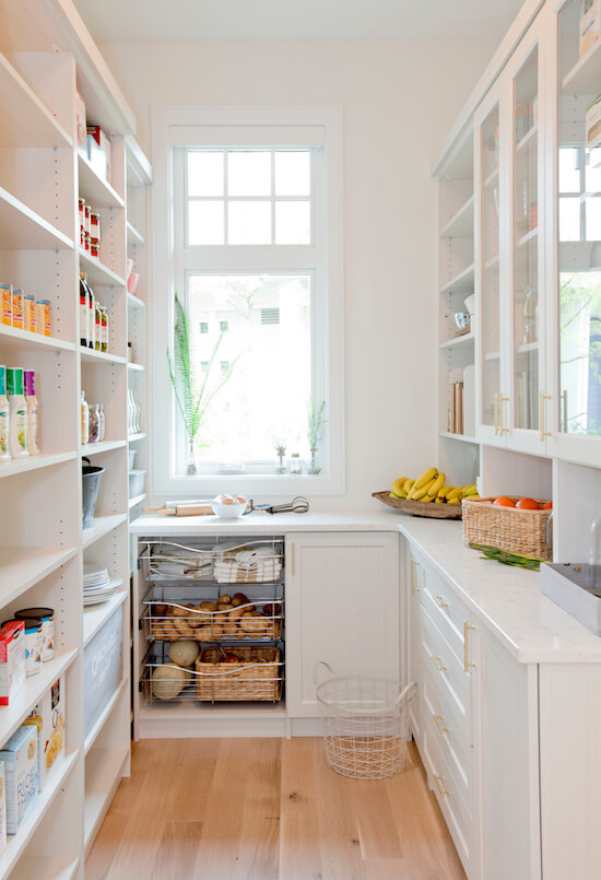 small_pantry_shelving_ideas
