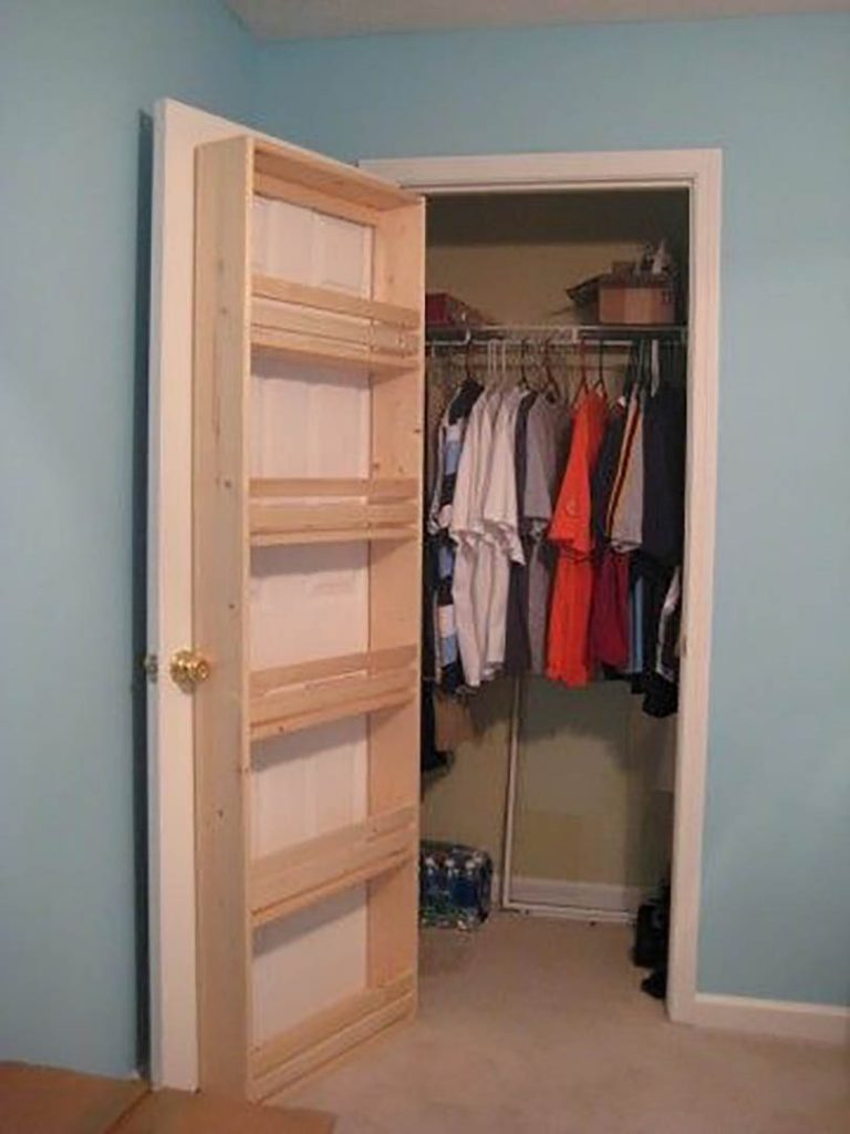 closet door ideas small space