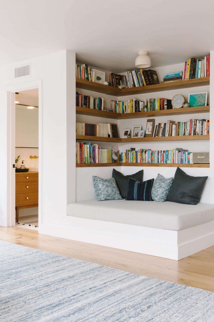 corner reading nook ideas