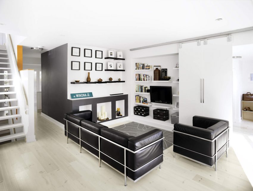 4. Black-White Small Living Room Space Black-White Modern Small Living Room Space Decor Ideas