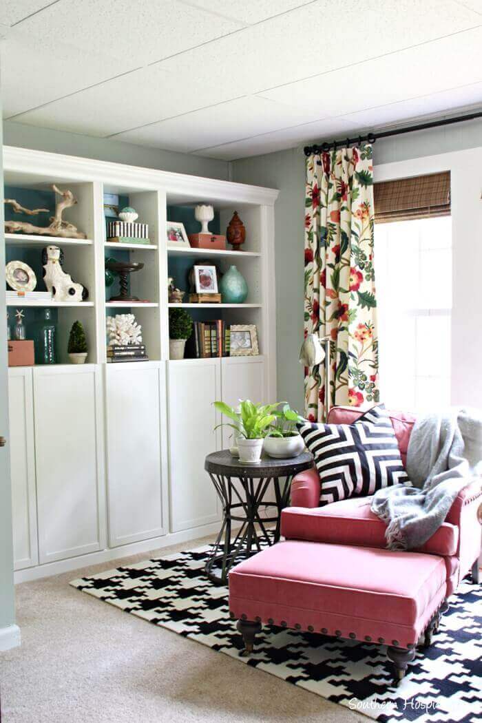 4. Trendy Retro Floral-Patterned Curtain Trendy Retro Floral-Patterned Curtain Living Room Ideas - Harptimes.com