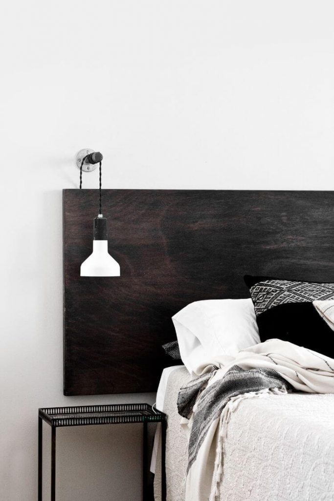 headboard wooden