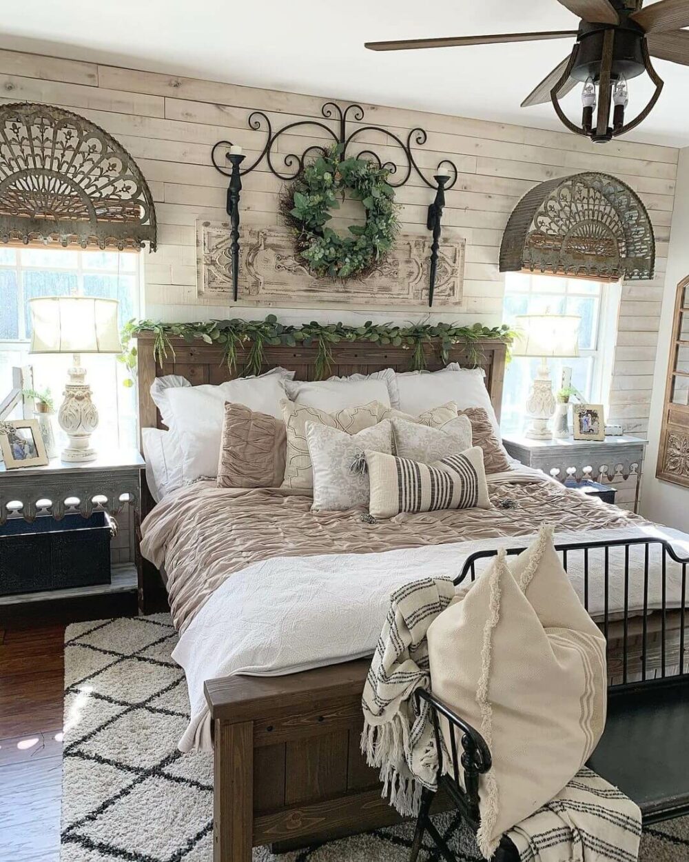 rustic farmhouse bedroom ideas