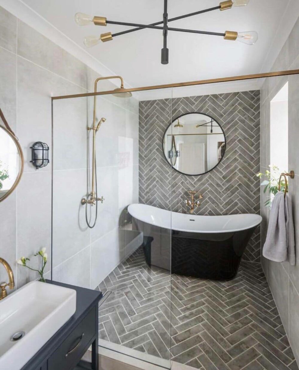 bathroom tile wainscoting ideas