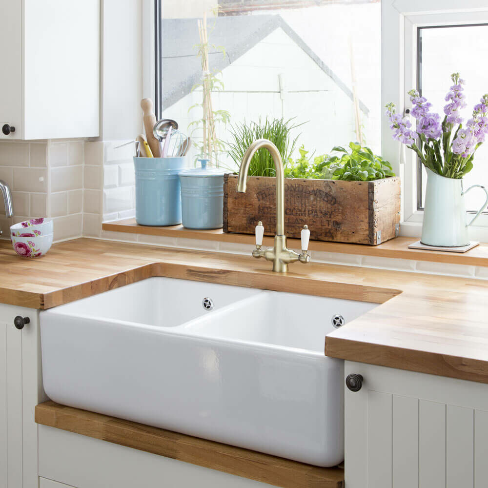 farmhouse kitchen sink ideas