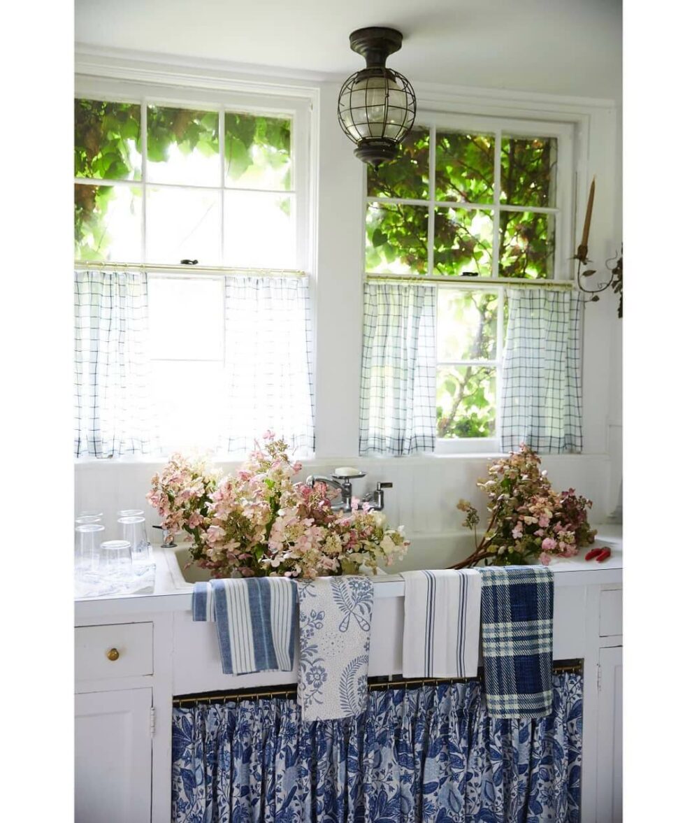 kitchen curtain ideas above sink