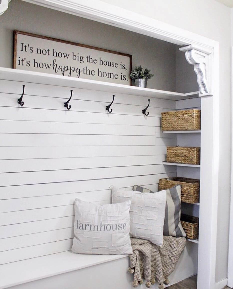 small space mudroom ideas