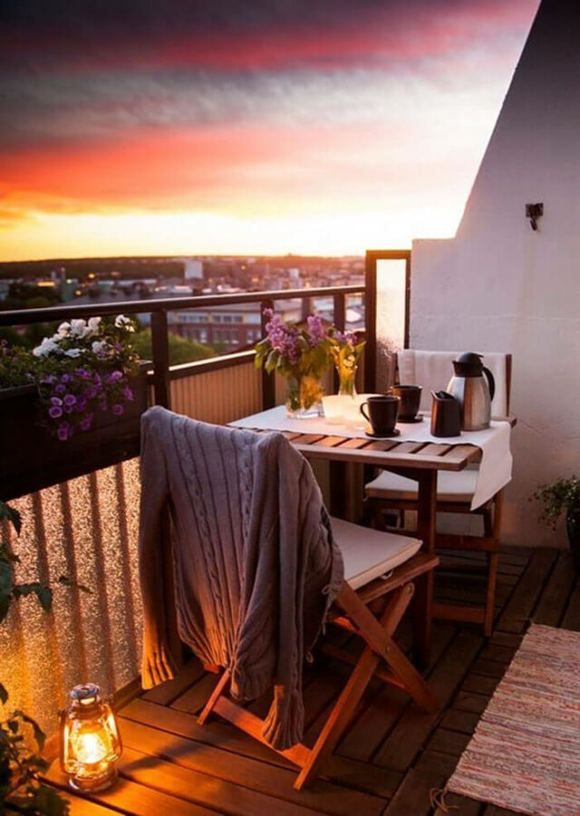 decor ideas for balcony