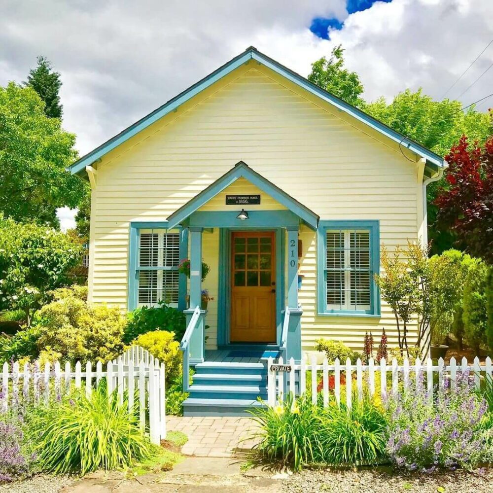 curb appeal ideas for small front yards