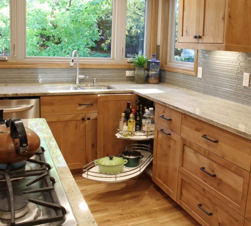 corner kitchen cabinet ideas