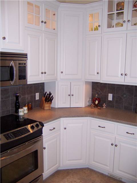 corner kitchen cabinet storage