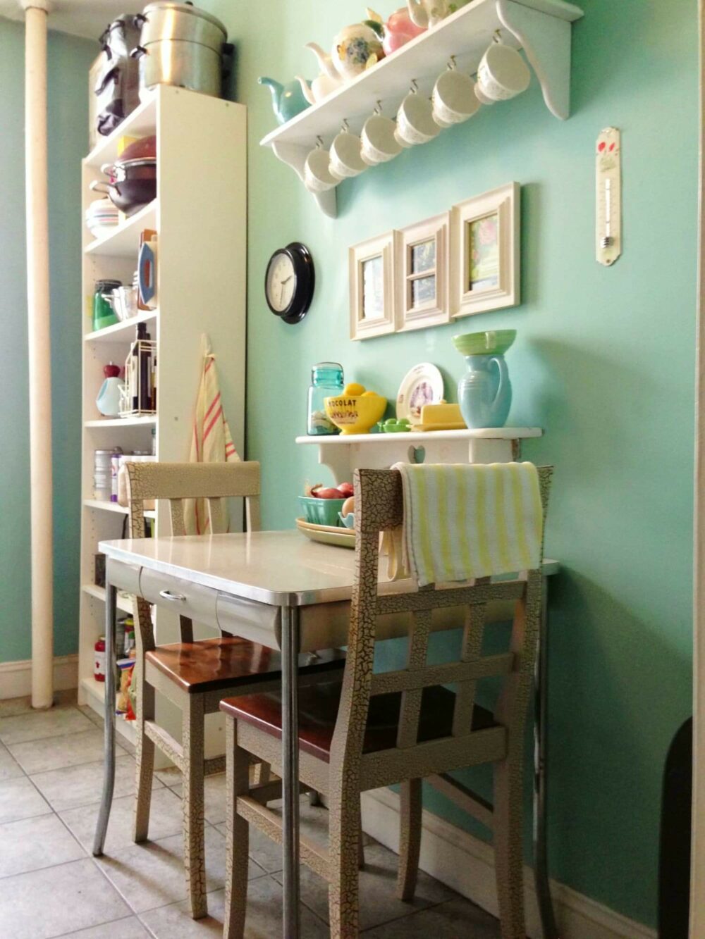 modern small kitchen table