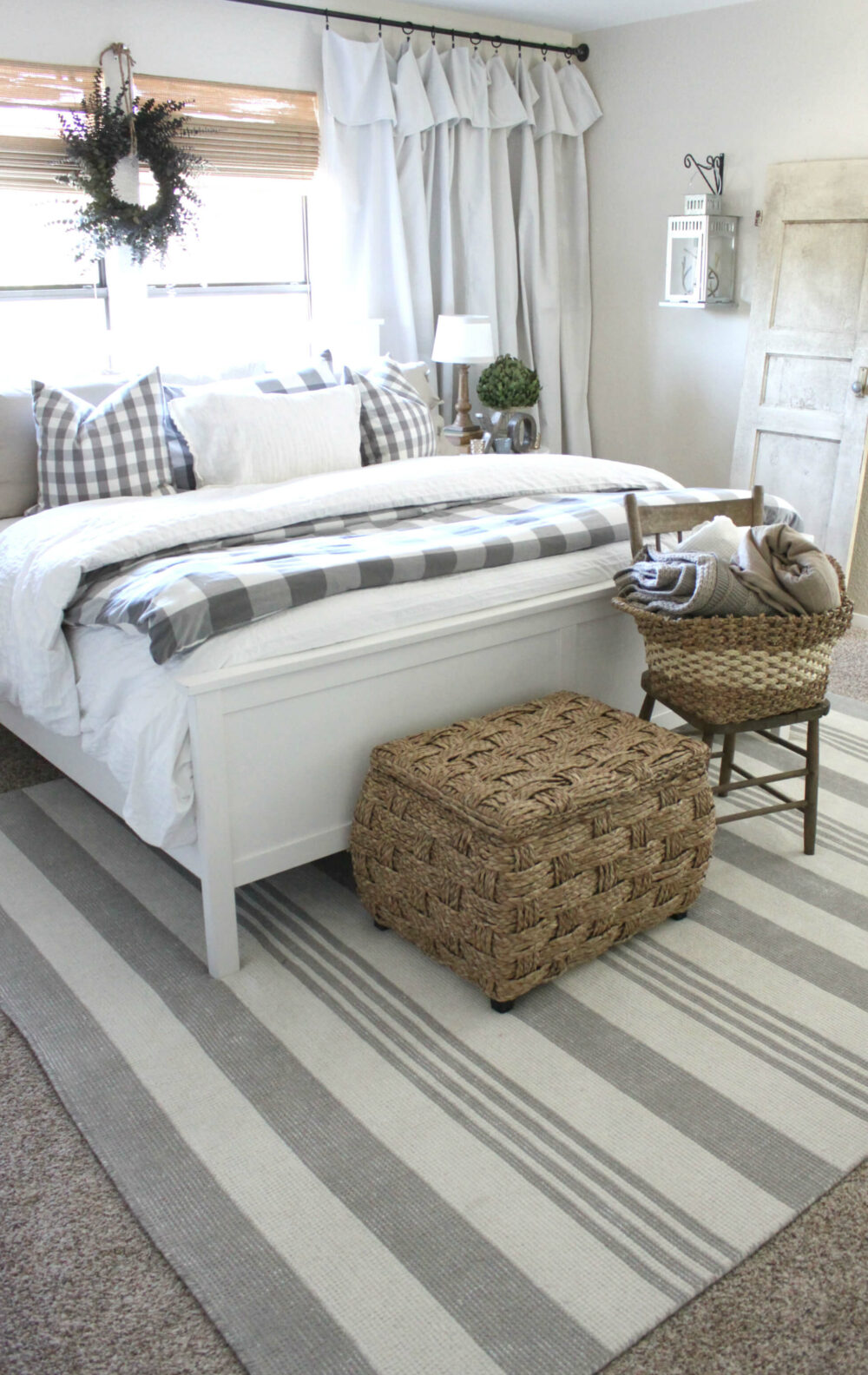 rustic farmhouse bedroom ideas