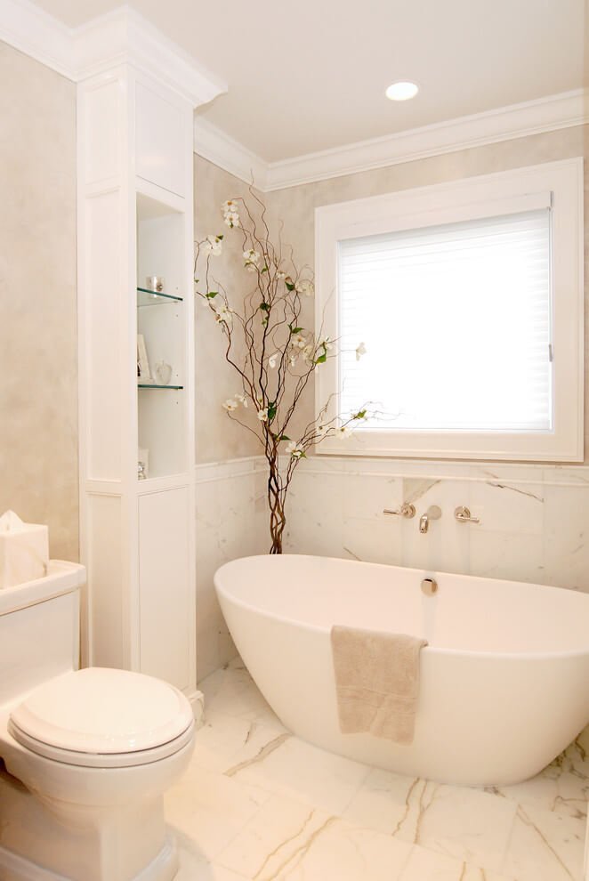 window ideas for bathroom