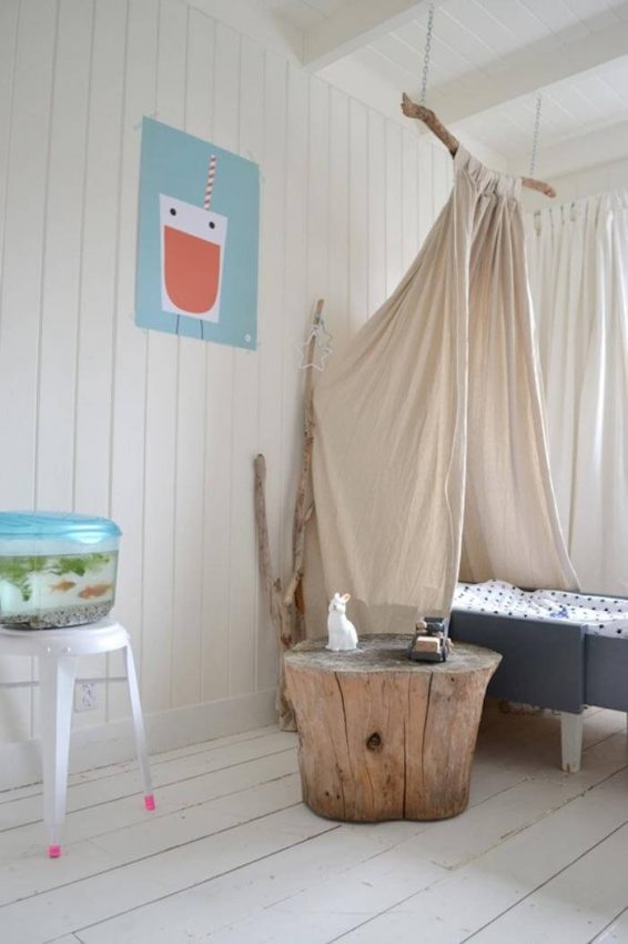 DIY Children's Canopy Bed