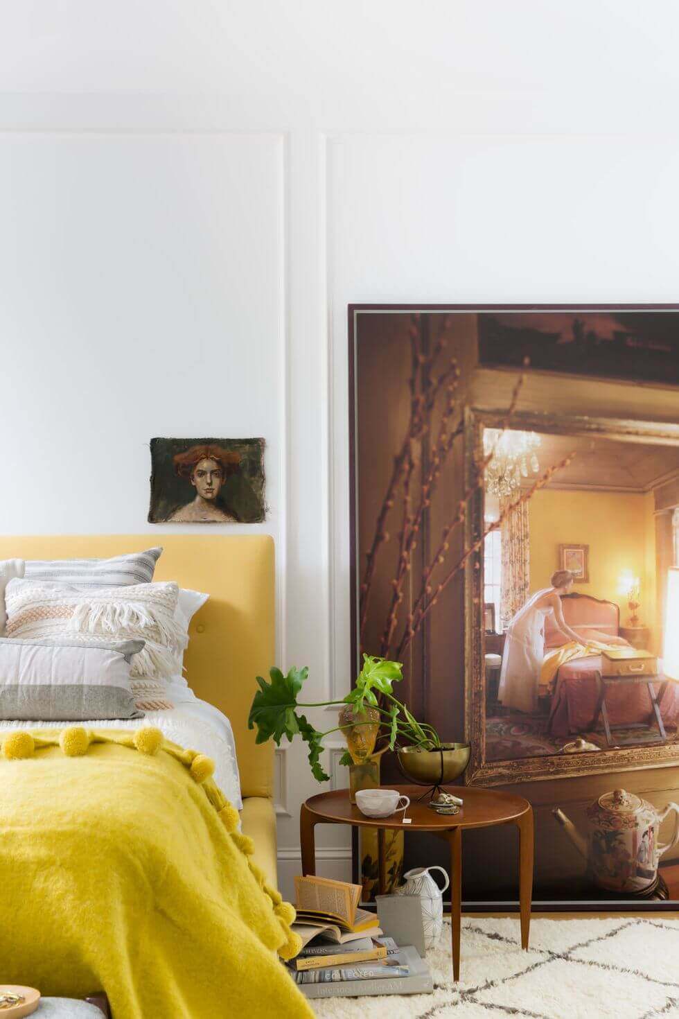 Best Master Bedroom Ideas 11 Lean Large Artwork